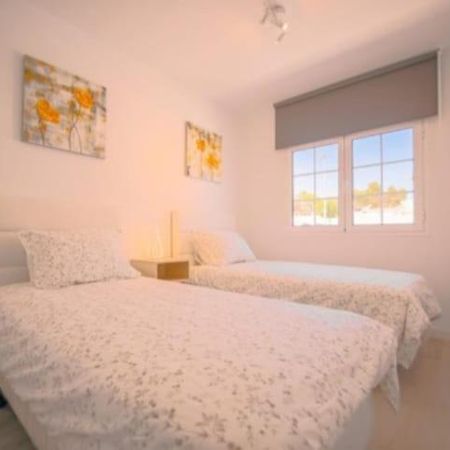 Atlantic View 1B 2 Bedrooms Ground Floor, Complex Featured On A Place In The Sun Пуэрто дель Кармен Экстерьер фото